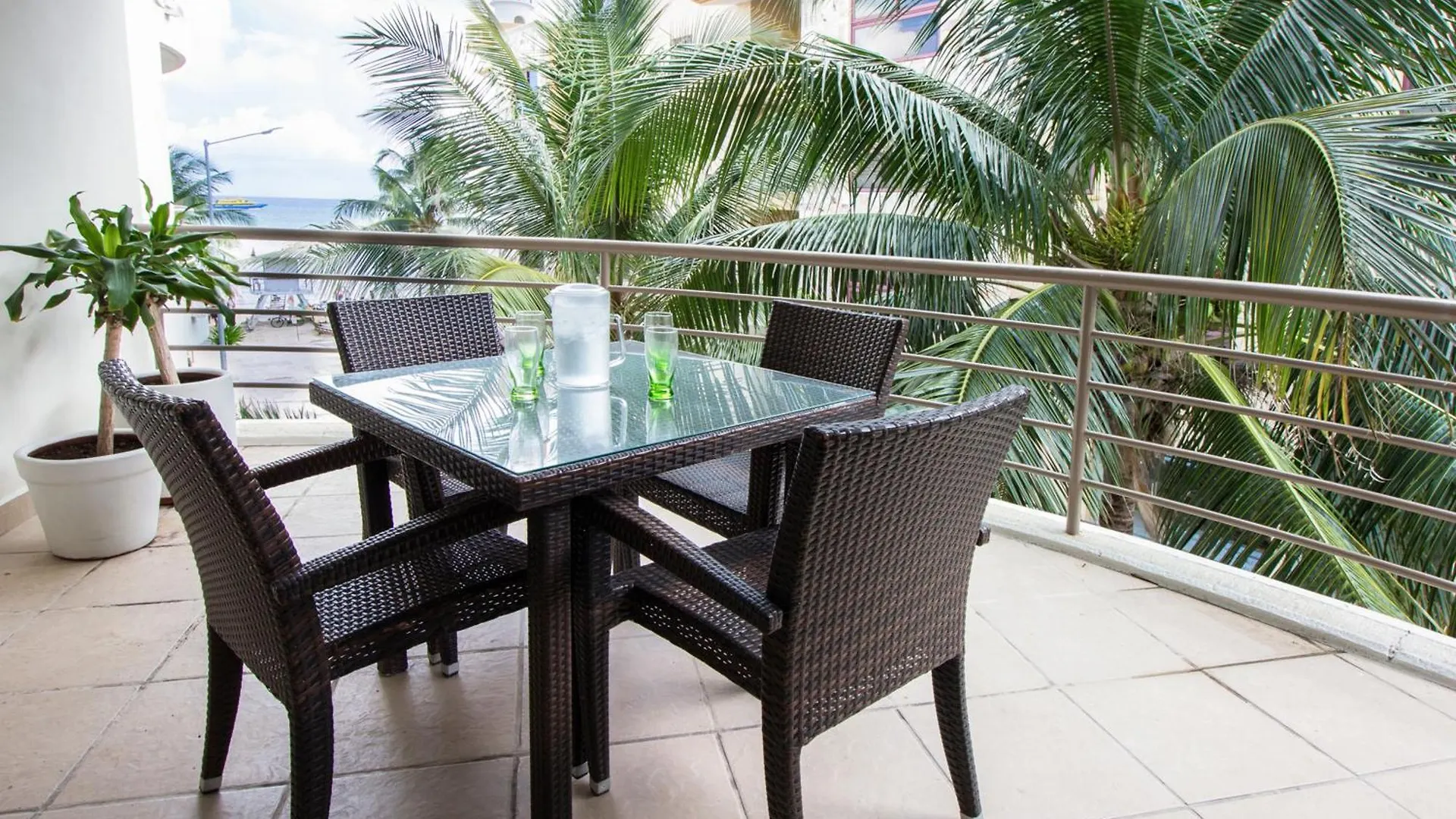 201 Corto Maltes 3 Bedroom Apt Ocean View location