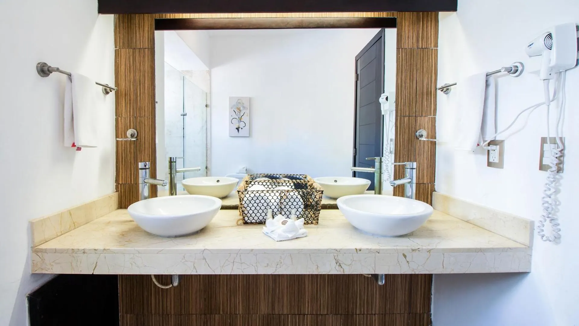 201 Corto Maltes 3 Bedroom Apt Ocean View Playa del Carmen