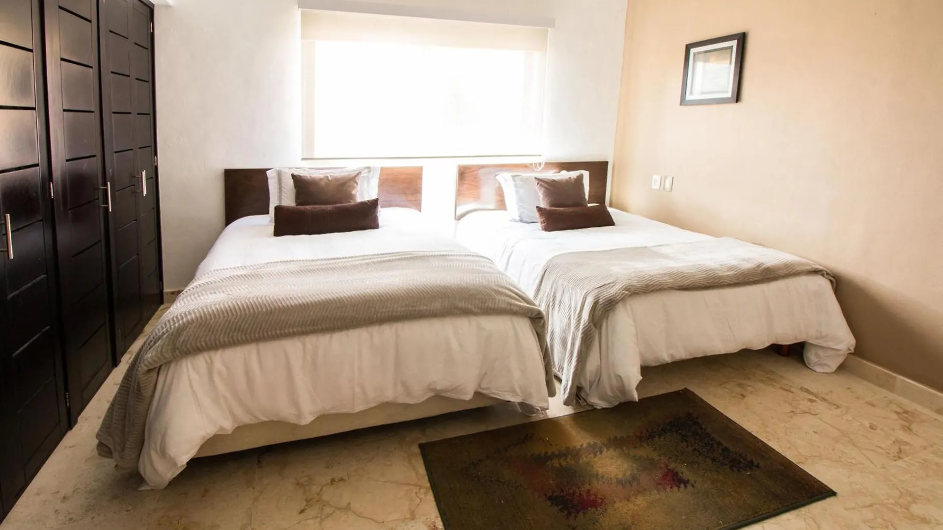 201 Corto Maltes 3 Bedroom Apt Ocean View Playa del Carmen Appartement