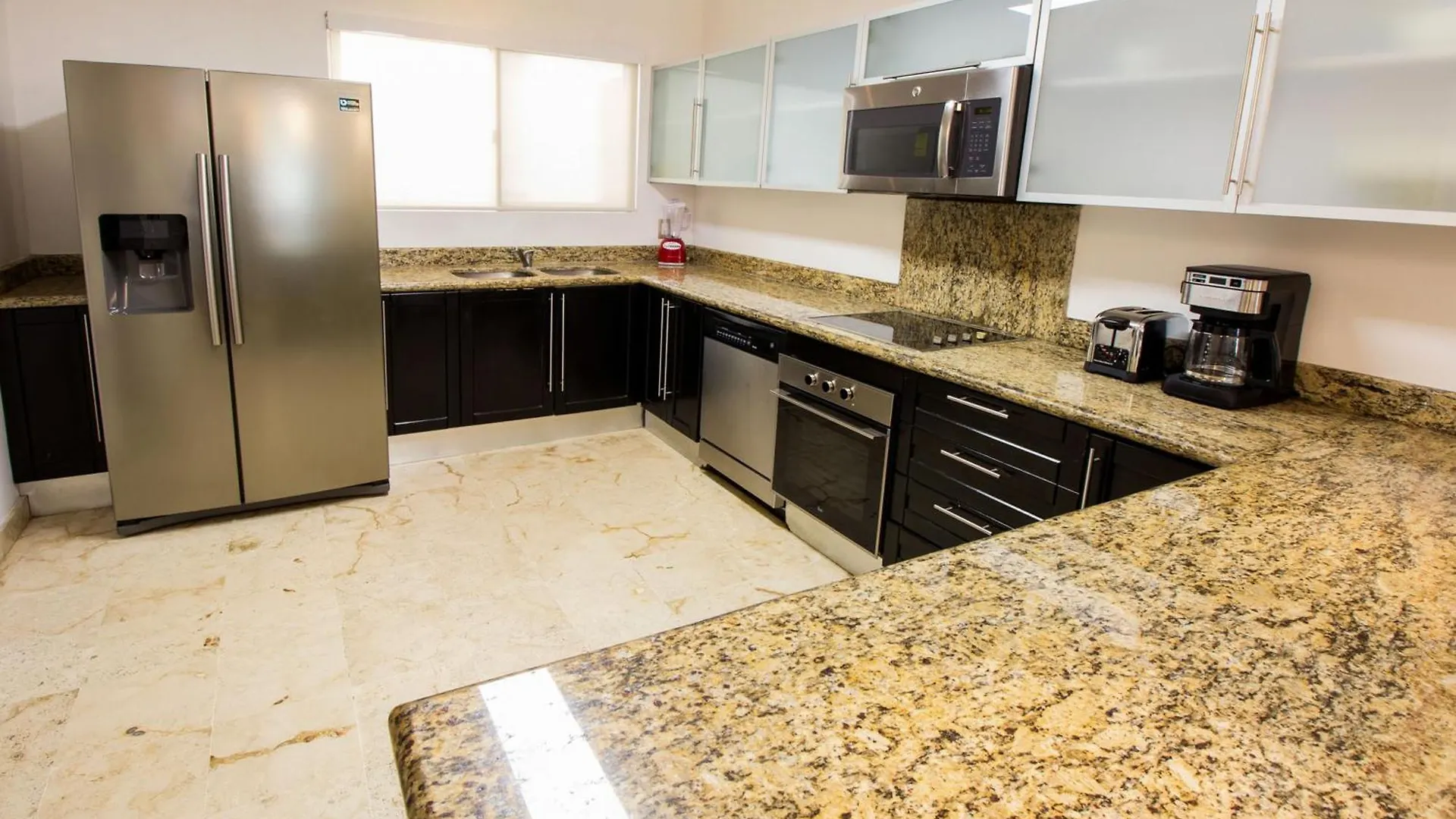 201 Corto Maltes 3 Bedroom Apt Ocean View Playa del Carmen Mexico